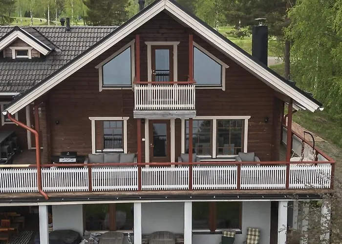 Βίλα Large Lakeside In Tahko, No Added Fees